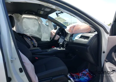 2022 Honda Hr-V Awd Sport from USA, damaged, VIN 3CZRU6H11NM732938